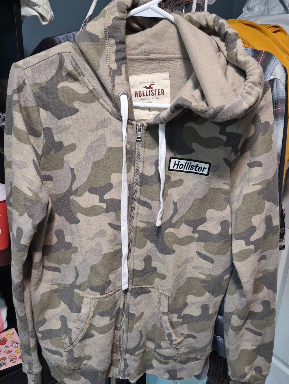Hollister Kids Camo Zip Hoodie in Olive and Tan